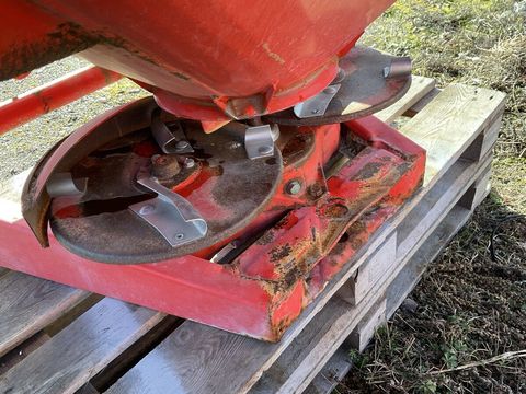 [3571-6753738-9.jpg]