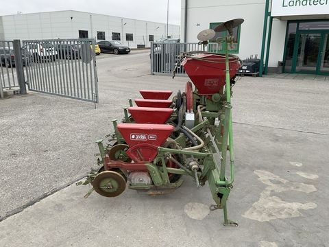 [3571-6769307-5.jpg]