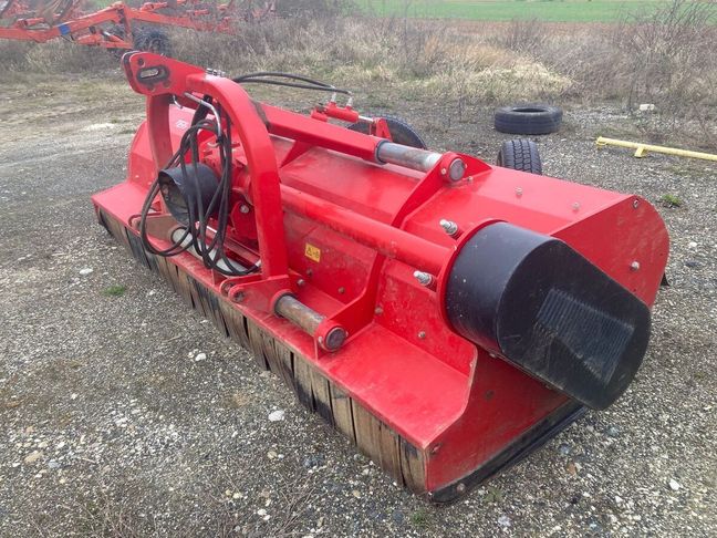 [3571-6870813-0_1.jpg]