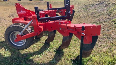 [3592-4575336-8.jpg]