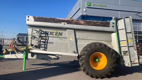 [3592-4697899-6.jpg]