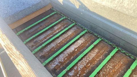 [3592-4697899-8.jpg]