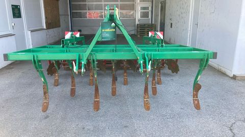 [3592-5624025-4.jpg]