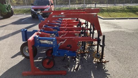 [3592-5813314-8.jpg]