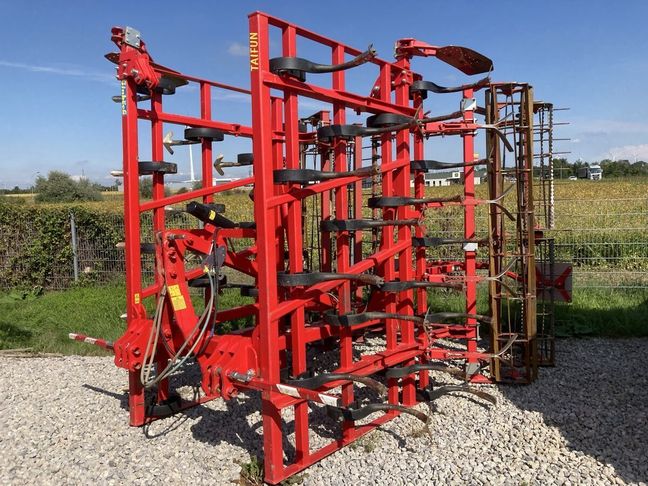 [3592-6133165-0_1.jpg]