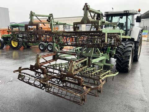 [3592-6386342-0.jpg]