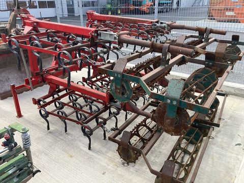 [3592-6390264-3.jpg]