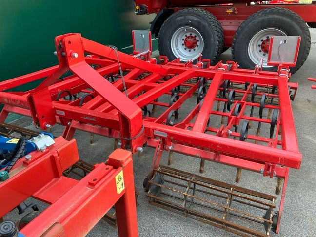 [3592-6430445-0_1.jpg]