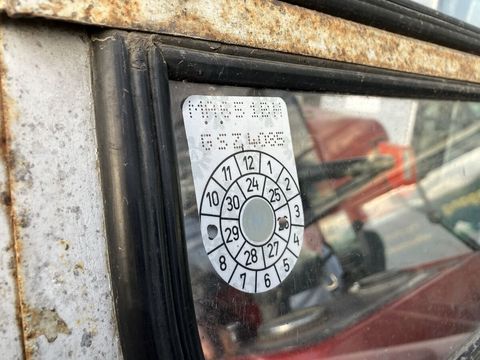 [3592-6495498-19.jpg]