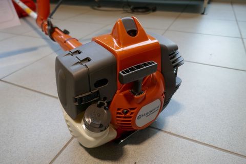 [3600-3853896-2.jpg]