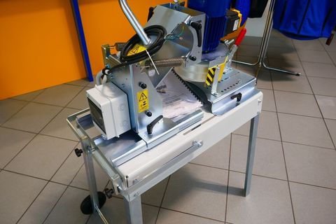 [3600-4315601-4.jpg]