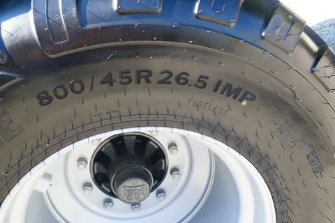 [3600-4442857-2.jpg]