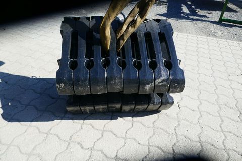 [3600-4494742-4.jpg]
