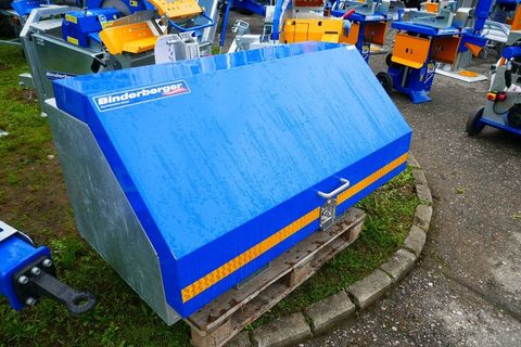 [3600-4629677-0.jpg]
