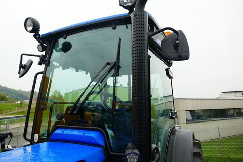 [3600-4697628-5.jpg]