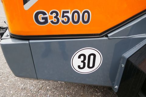 [3600-4760021-13.jpg]