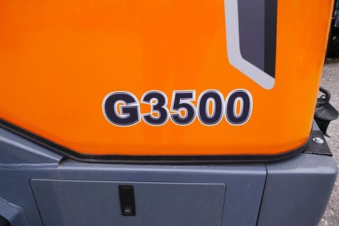 [3600-4760021-2.jpg]