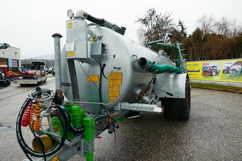 [3600-5043192-16.jpg]