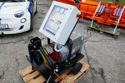 [3600-5113236-6.jpg]