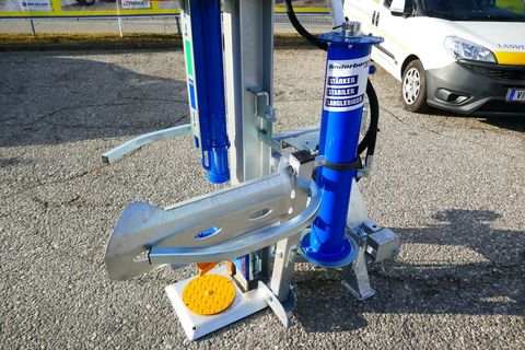 [3600-5152088-4.jpg]