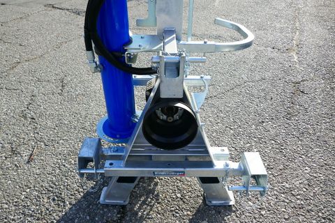 [3600-5152088-7.jpg]