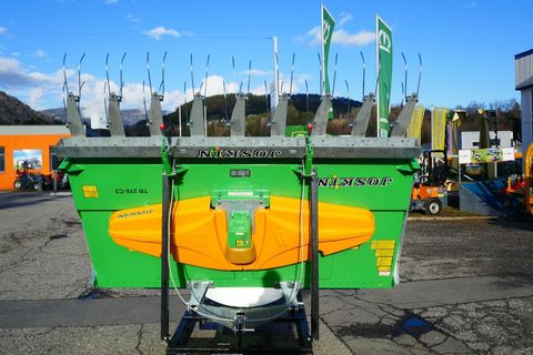 [3600-5159179-6.jpg]