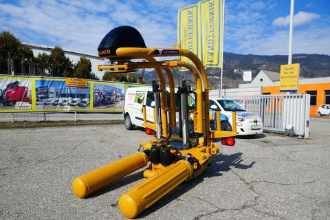 [3600-5314270-0.jpg]