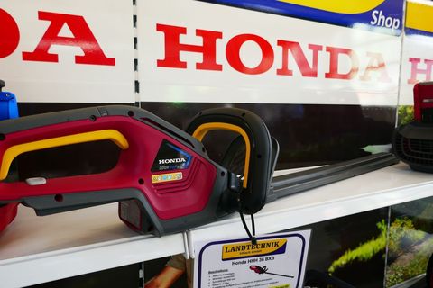 [3600-5493895-0.jpg]