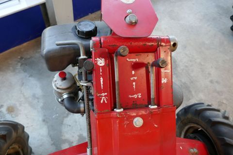 [3600-5696761-3.jpg]