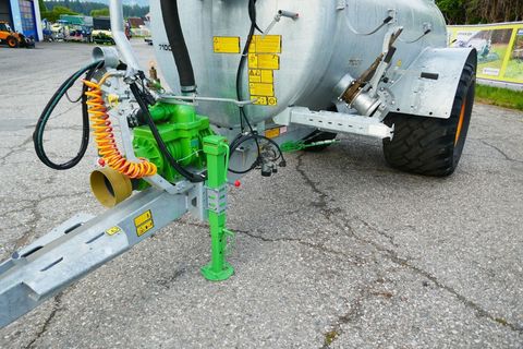 [3600-5704067-11.jpg]