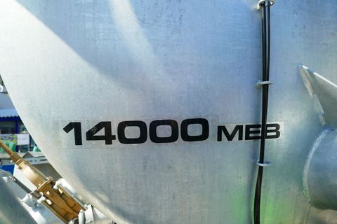 [3600-5744356-4.jpg]