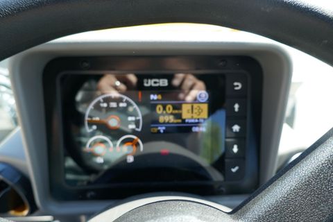 [3600-5767256-9.jpg]