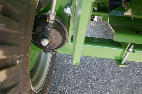 [3600-5860716-9.jpg]