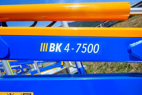 [3600-5881180-2.jpg]