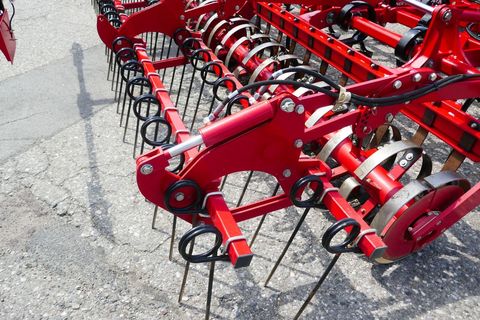 [3600-5965251-9.jpg]