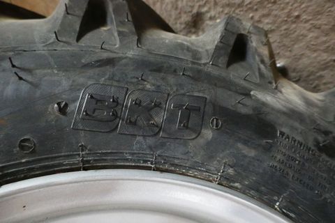 [3600-5969972-3.jpg]