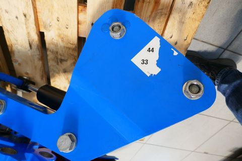 [3600-6010562-7.jpg]