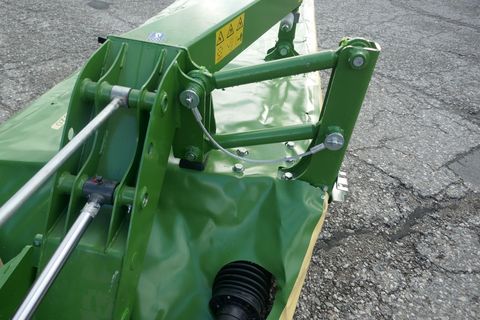[3600-6091098-8.jpg]
