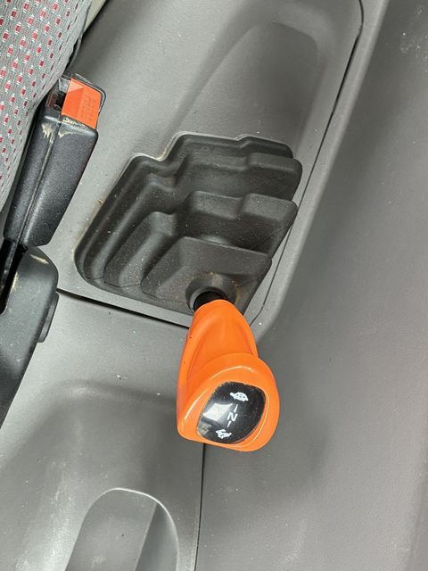 [3600-6130660-10.jpg]