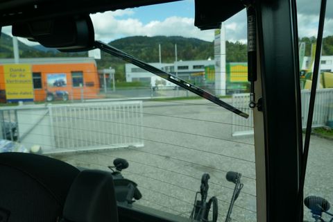 [3600-6238784-16.jpg]