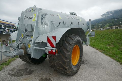 [3600-6243179-0.jpg]