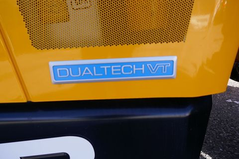 [3600-6300033-5.jpg]