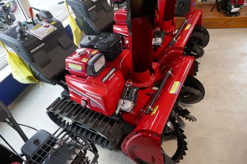 [3600-6355912-0.jpg]