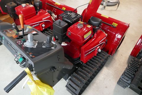 [3600-6355912-6.jpg]