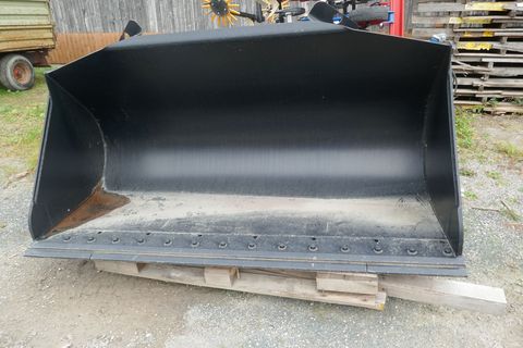 [3600-6385617-0.jpg]