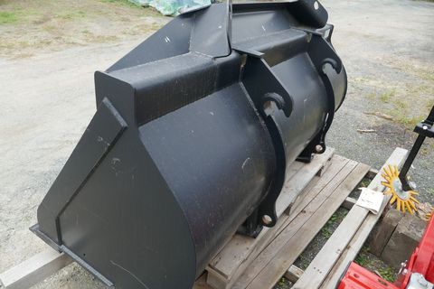 [3600-6385617-4.jpg]