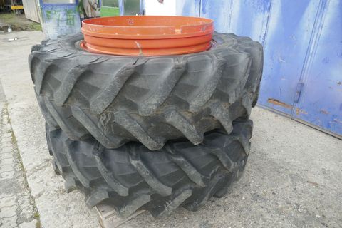 [3600-6391378-5.jpg]