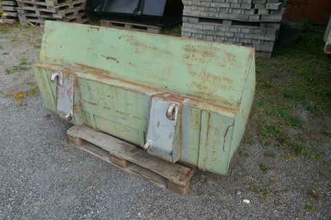 [3600-6395393-0.jpg]