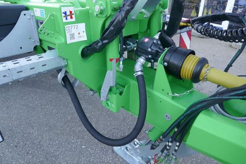 [3600-6482375-7.jpg]