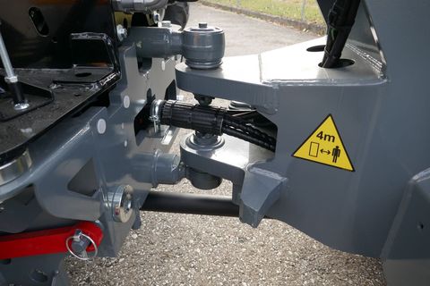 [3600-6495742-8.jpg]